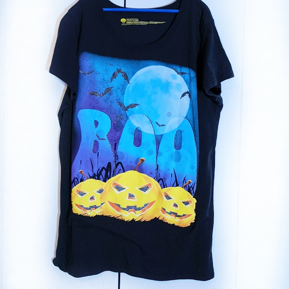 Boo Halloween t-shirt large